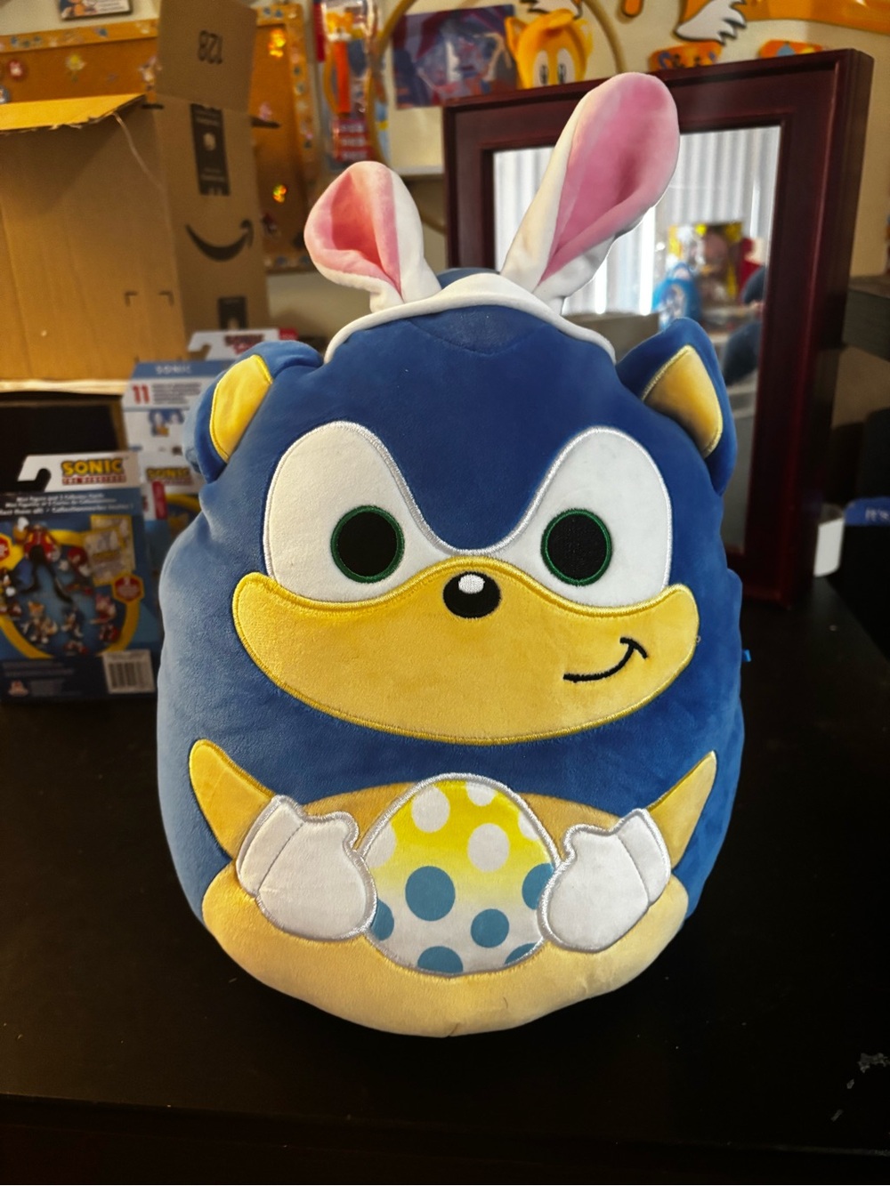 Medium Squishmallows Bunny Eared Sonic the Hedgehog with Polka-Dot Egg